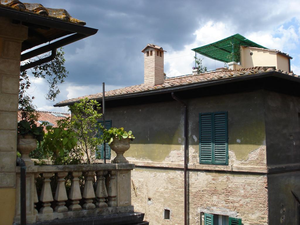 La Casa Di Antonella Hotel Siena Exterior photo